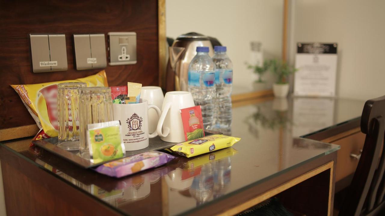 Four Squares Karachi B&B 외부 사진