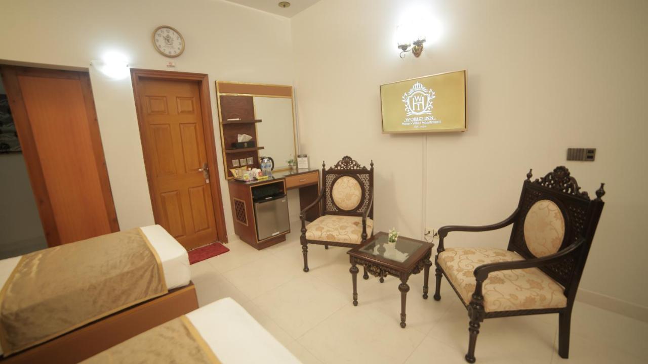 Four Squares Karachi B&B 외부 사진